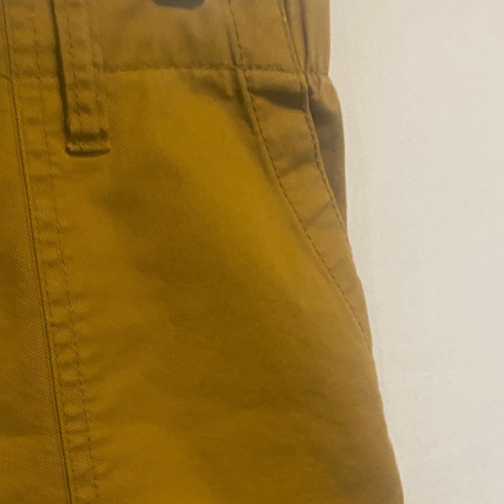 Old Navy Women's Mustard Cargo Pants - Picture 5 of 10